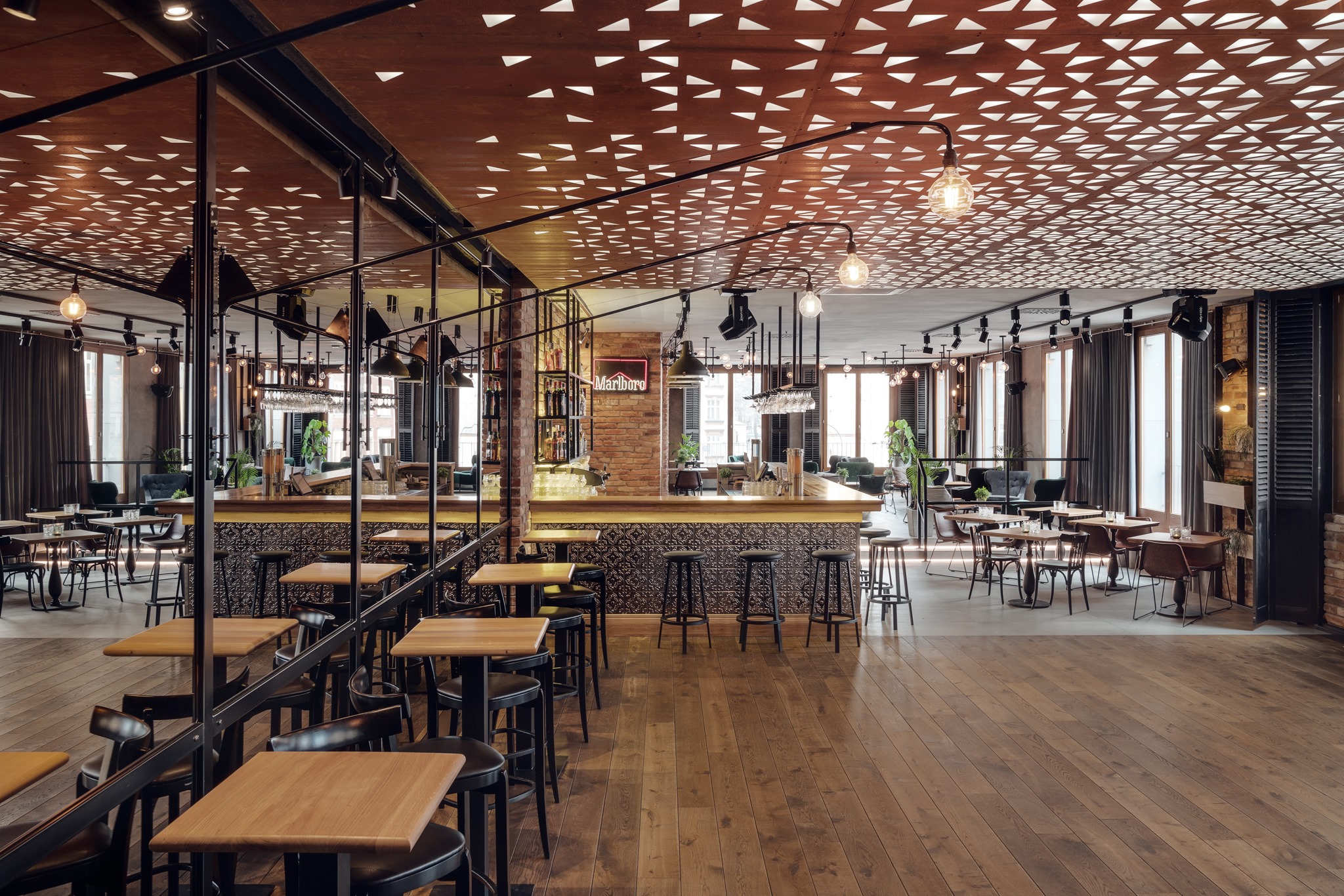 Plac Nowy 1 – zdjęcie główne