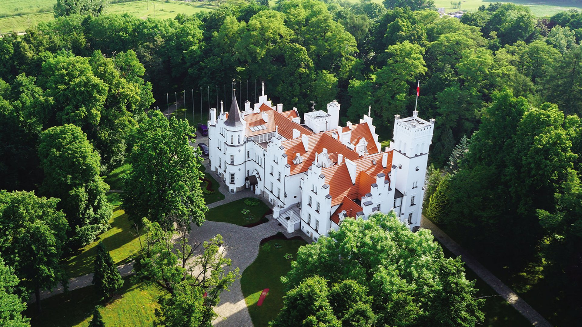 Pałac Sulisław ***** | Hotel Sulisław *** – zdjęcie główne