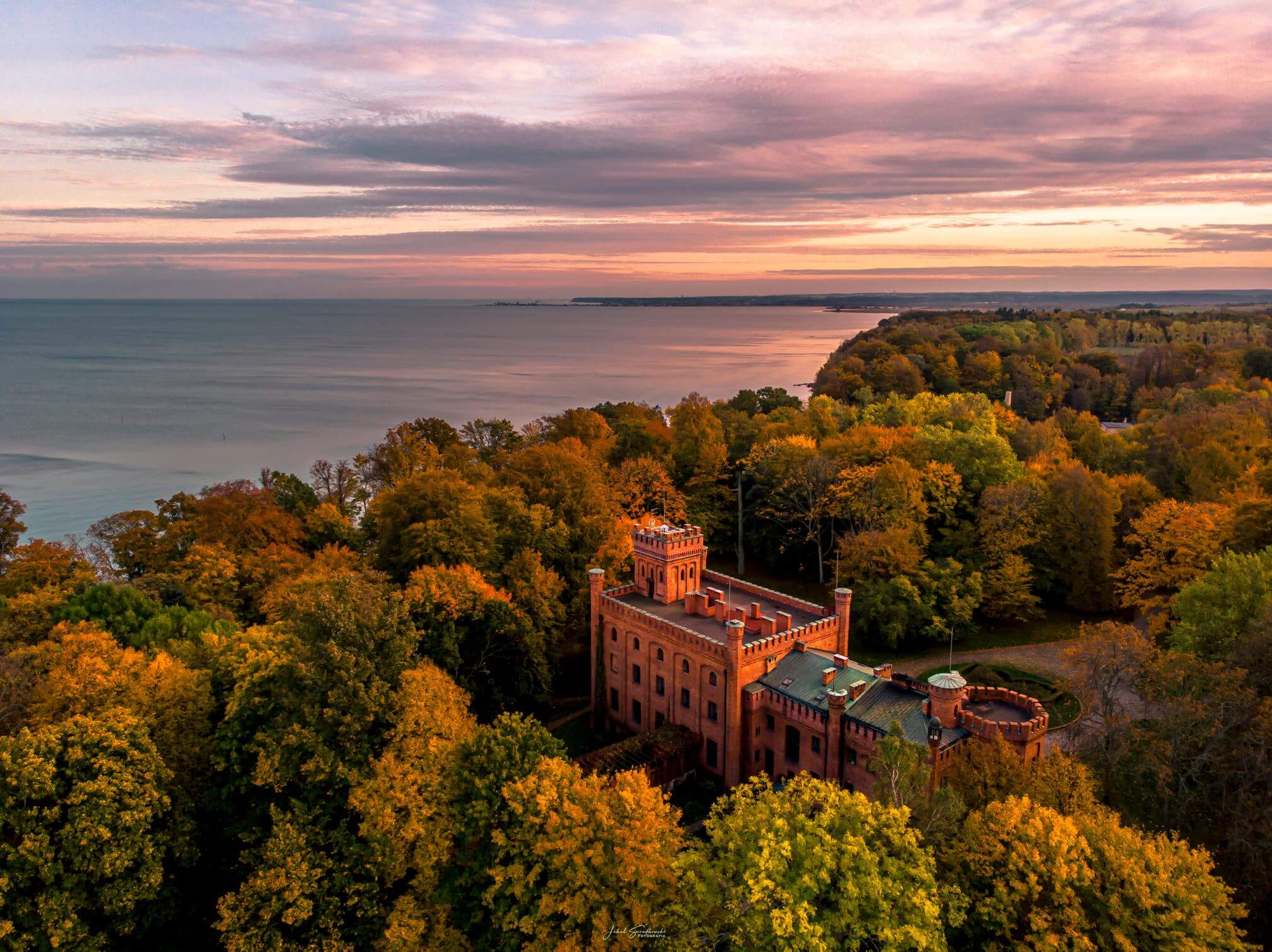 Zamek Rzucewo – zdjęcie główne