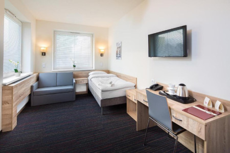 Automobil Hotel *** – miniatura 15