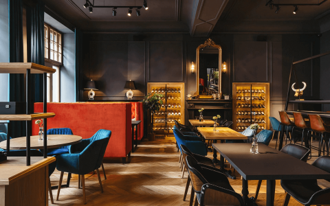 Nova 22 - 4 Strony Świata - Restauracja i Apartamenty