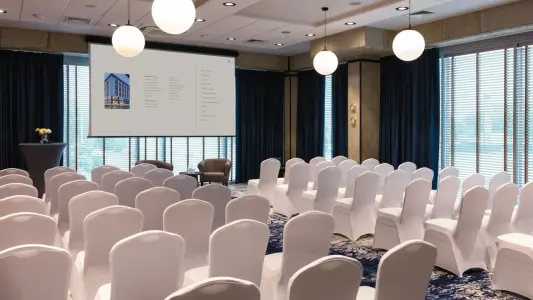 Arche Hotel Wrocław Airport – miniatura 6