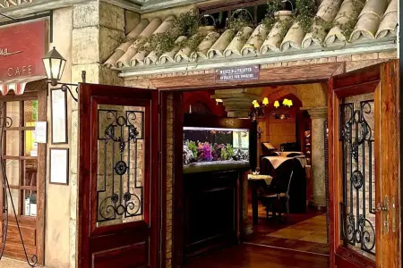 Via Toscana Restaurant – miniatura 7